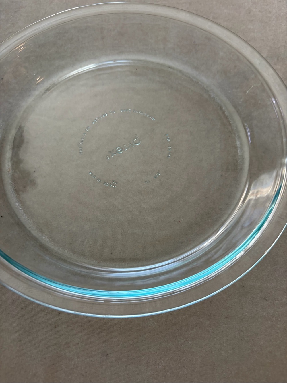 Pyrex Clear Glass Bowls with Subtle Aqua Tint set of 2 - Picture 4 of 8